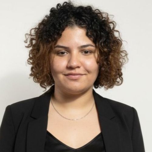 Paola Maia Araujo - Psicólogo em São José do Vale do Rio Preto | doctoranytime Paola Maia Araujo - Psicólogo em São José do Vale do Rio Preto | doctoranytime