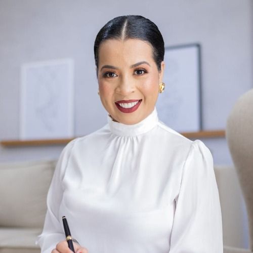 Daniele Barros - Psicoterapeuta em Goiânia | doctoranytime