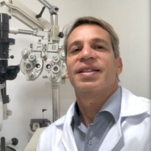 Dr Marcelo Elias Micheletti - Oftalmologista em Santos | doctoranytime