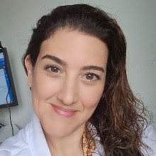 Roberta Menegale - Geriatra em Niterói | doctoranytime